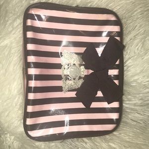 Juicy couture travel cosmetics bag